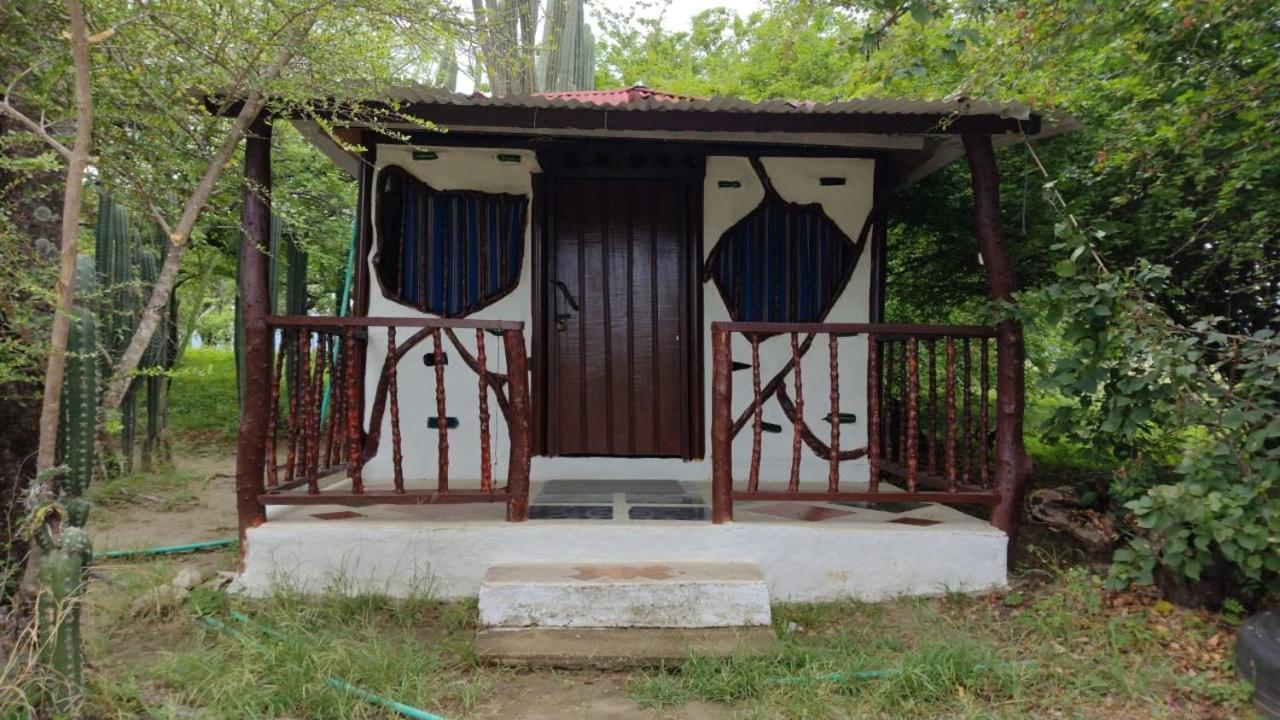 El Peñon De Constantino - Tatacoa Hotel