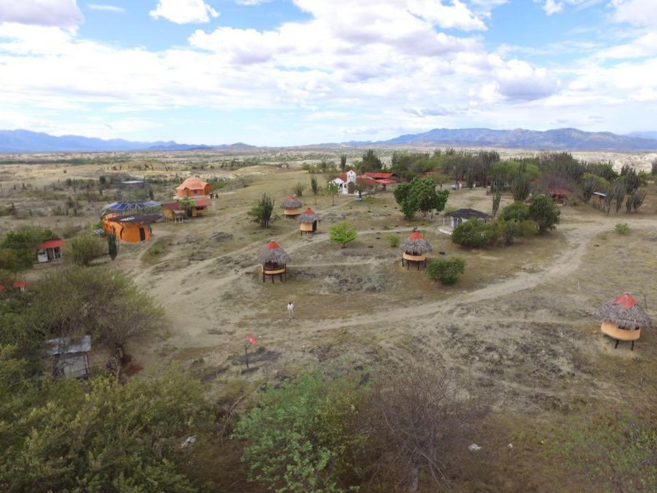 El Peñon De Constantino - Tatacoa Villavieja
